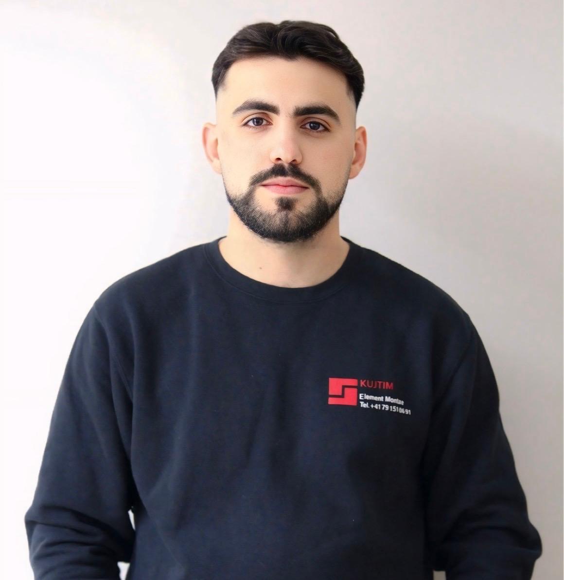 Portrait Ismail Elezi - Monteur